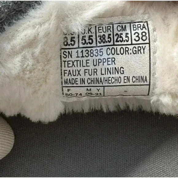 Bob's‎ Skecher's Women's Sz 8.5 Memory Foam Gray Camp Cuddle Tennis Shoes - Picture 9 of 10